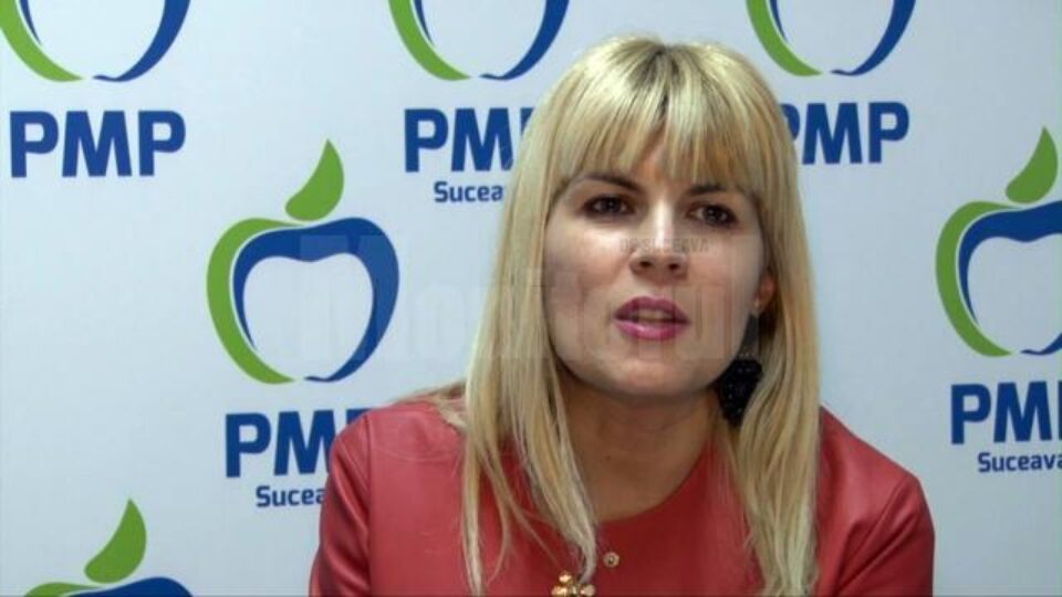 Elena Udrea: Nimeni nu a reușit să sprijine Suceava atât de mult cât am făcut-o eu când am fost ministru Elena Udrea: Nimeni nu a reușit să sprijine Suceava atât de mult cât am făcut-o eu când am fost ministru