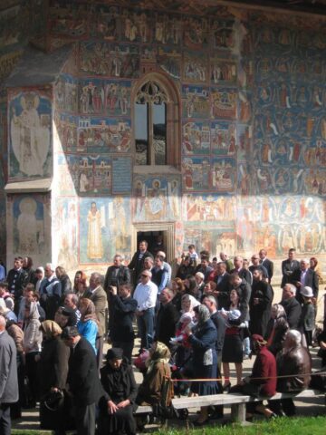 Mănăstirea Voroneț și-a sărbătorit ieri hramul