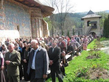 Mănăstirea Voroneț și-a sărbătorit ieri hramul