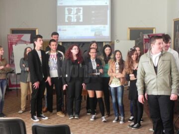 Participanții au dezbătut problemele cu care se confruntă liceenii
