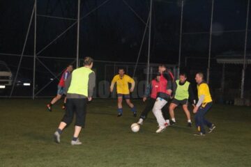 Fair-play-ul este cuvântul de ordine la partidele desfășurate în Campionatul județean de ols-boys „Ambro”
