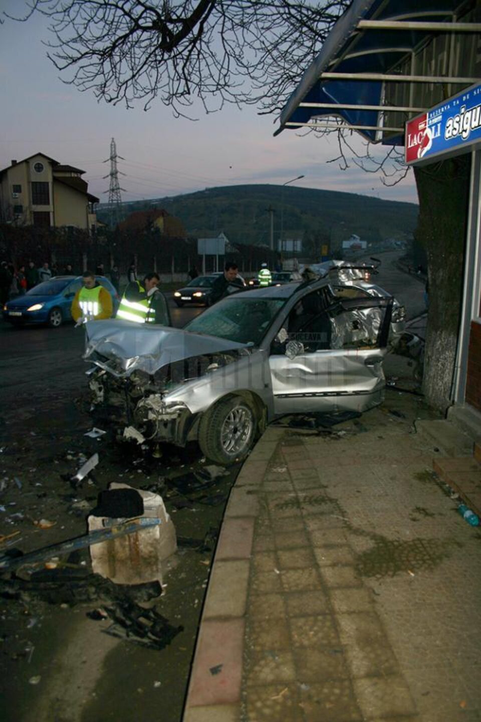 Terifiantul accident provocat de Bucan în 2008, soldat cu doi morți și mai multe persoane rănite Terifiantul accident provocat de Bucan în 2008, soldat cu doi morți și mai multe persoane rănite