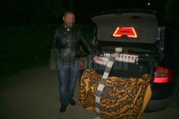 Audi A6 plin cu țigări, depistat în trafic de către polițiștii de frontieră