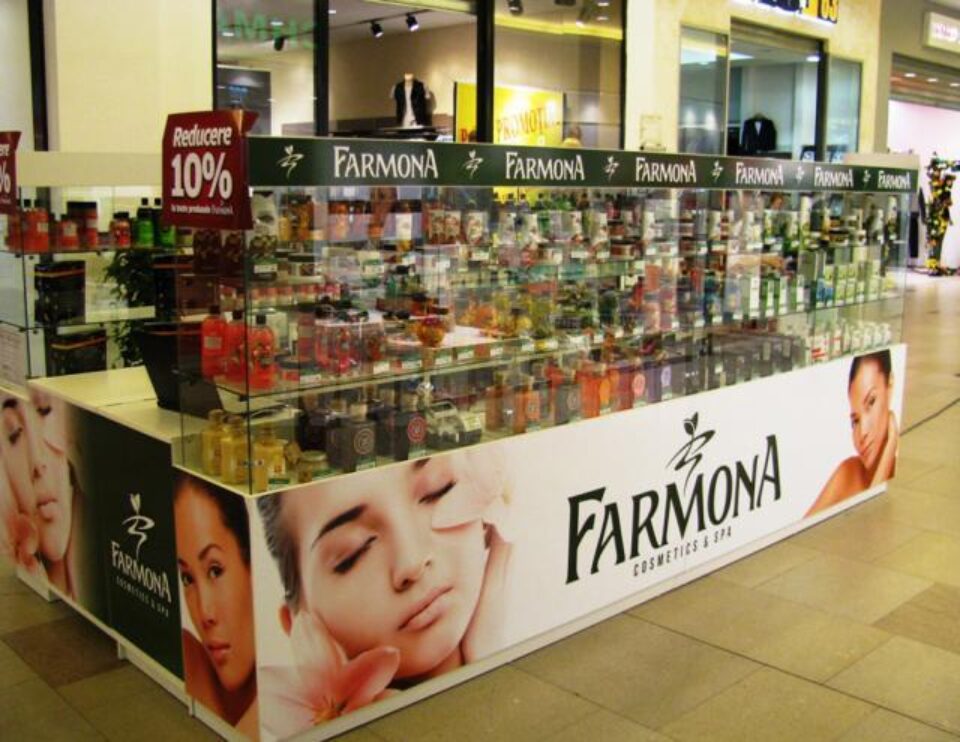 Primul magazin Farmona din țară s-a deschis la Iulius Mall Suceava