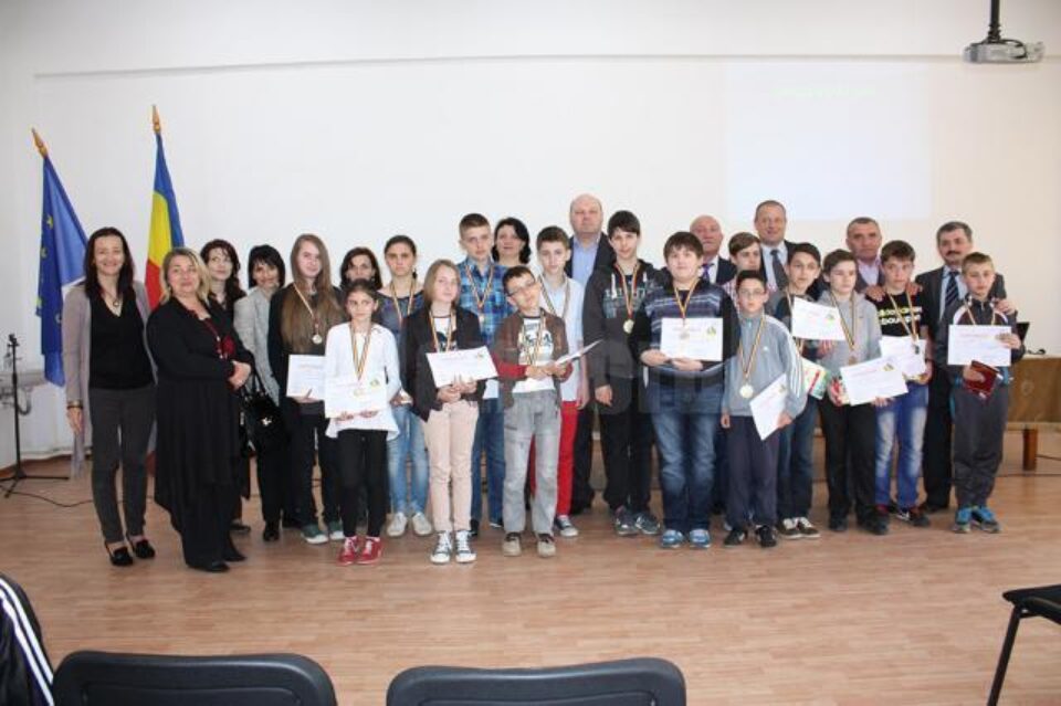 Premianții Concursului Interjudețean de Matematică “Isteții d'Arbore”