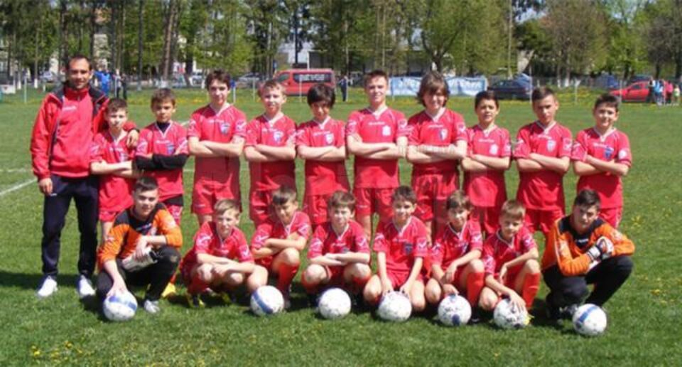 Luceafărul Bucovina Suceava conduce autoritar în competiția juniorilor D