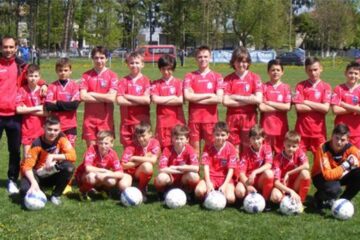 Luceafărul Bucovina Suceava conduce autoritar în competiția juniorilor D