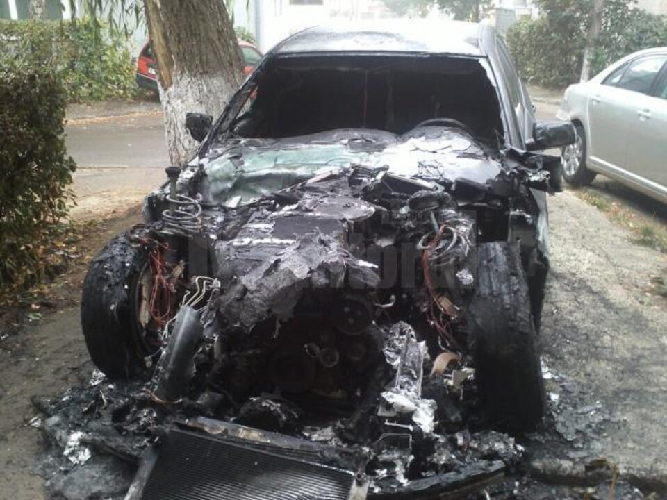 BMW-ul lui „Cimpa” a fost incendiat. Cazul a rămas cu autori necunoscuți