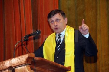 Crin Antonescu: „Pentru PNL o parte a țării ca Bucovina este vitală”