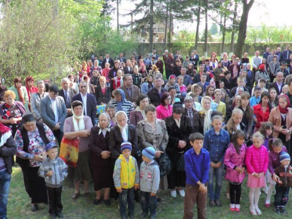 Binecuvântare arhierească în Parohia Hânțești