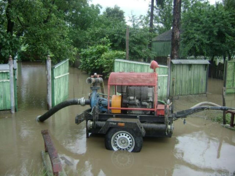 Primăriile sucevene, controlate dacă au stocuri de materiale necesare în cazul unor inundații Primăriile sucevene, controlate dacă au stocuri de materiale necesare în cazul unor inundații