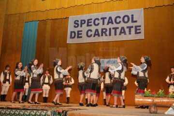 Mai mulți copii cu dizabilități au dansat pe scena suceveană, într-un spectacol caritabil de excepție