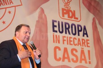 Președintele PDL Suceava, senatorul Gheorghe Flutur, a anunțat sâmbătă, în mod oficial, că va candida din nou pentru președinția Consiliului Județean Suceava