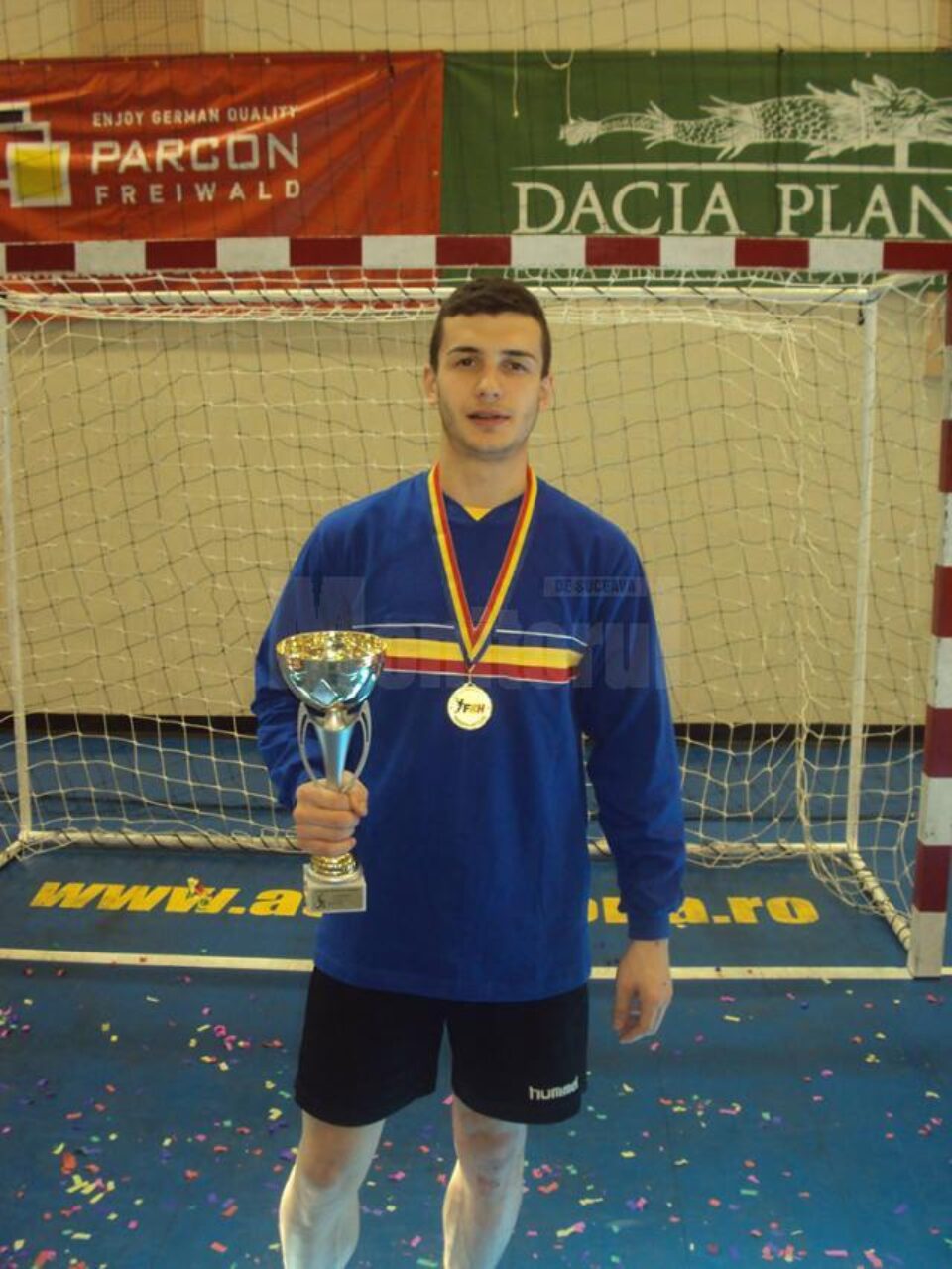 Suceveanul Iulian Alexa a devenit pentru a patra oară campion al României cu echipa Extrem Baia Mare Suceveanul Iulian Alexa a devenit pentru a patra oară campion al României cu echipa Extrem Baia Mare