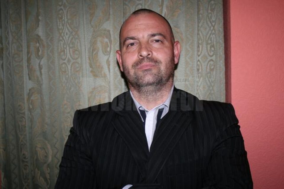 Leon Laurențiu Postolache va prelua oficial funcția de șef al DSVSA Suceava în această dimineață Leon Laurențiu Postolache va prelua oficial funcția de șef al DSVSA Suceava în această dimineață