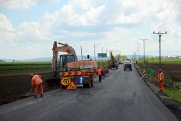 Victor Ponta a inspectat ieri șantierul de pe drumul național care face legătura dintre Suceava și Botoșani