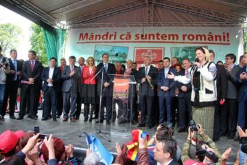 Liderii PSD în fața mulțimii