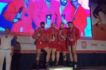 Gheorghe Ignat pe podiumul Europenelor, alături de greii care au luptat la +100 de kilograme