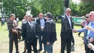 Hora Bucovinei, armistițiu de câteva ore pentru toți politicienii