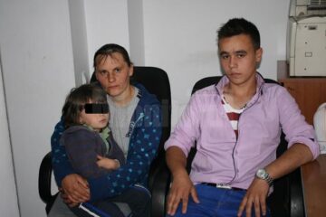 Aurica Bodnărescu și Andrei Vasile Lavric, fiul lui Lavric cu Nicoleta, una din surorile dispărute