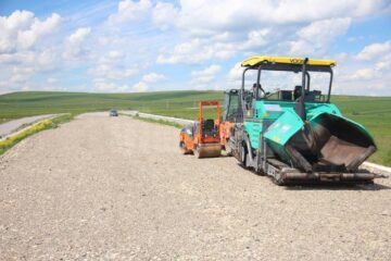 Doar două utilaje se găseau ieri pe șantierul șoselei de centură, însă nu s-a lucrat efectiv