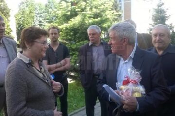 Mircea Diaconu cu simpatizanții săi la Suceava