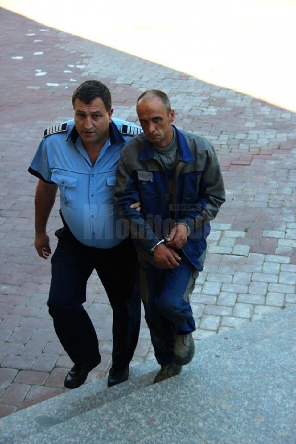 Vasile Negru a fost arestat preventiv în cursul zilei de ieri, fiind închis într-o celulă de la subsolul poliției județene