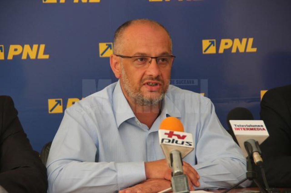 Alexandru Băișanu: „Imediat după venirea lui Victor Ponta în județul Suceava și după ce am vorbit despre el, am primit amenințări că voi fi băgat la închisoare și că vremea mea a apus”