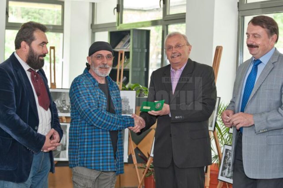 Medalie din partea Asociației „Euro Foto Art”, pentru Centrul Cultural Bucovina
