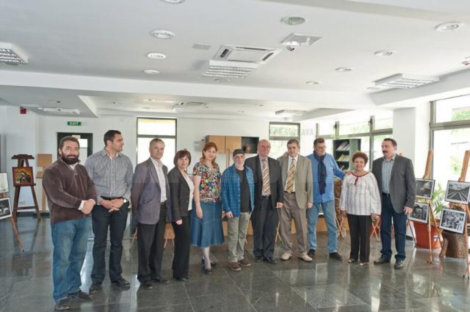 Medalie din partea Asociației „Euro Foto Art”, pentru Centrul Cultural Bucovina