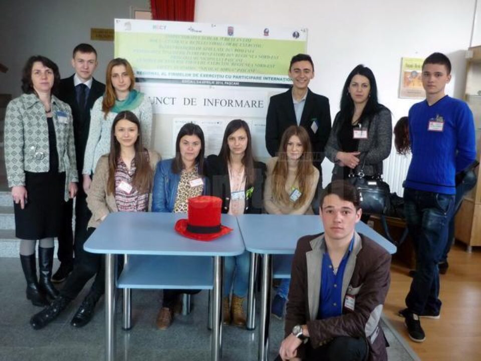 Elevii și profesorii din Fălticeni la Târgul Internațional al Firmelor de Exercițiu