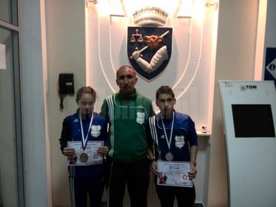 Paula Alina Vântu și Daniel Mihăescu, împreună cu antrenorul Cristian Prâsneac