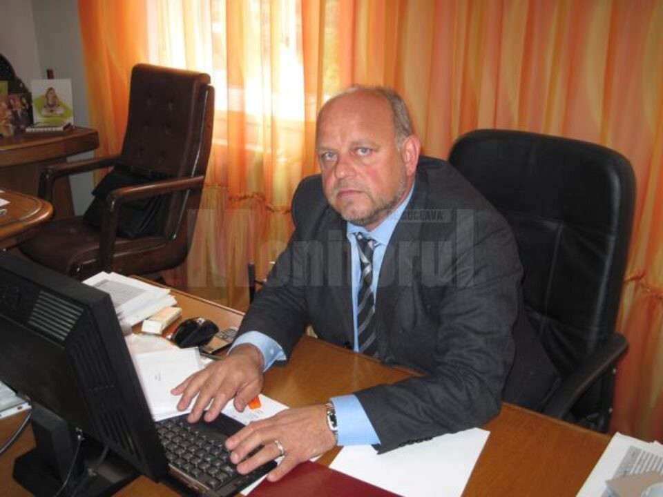 Aurel Olărean: Îi rog pe rădăuțeni să păstreze curățenia în zona parcurilor din centrul municipiului Aurel Olărean: Îi rog pe rădăuțeni să păstreze curățenia în zona parcurilor din centrul municipiului