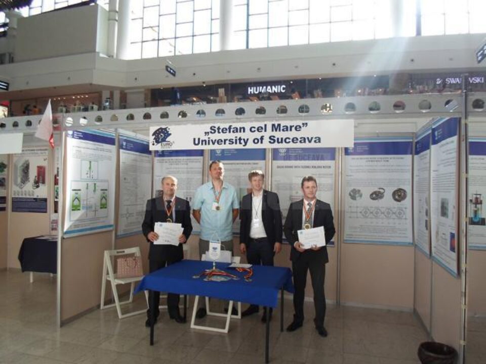 Cu un stand expozițional deosebit, Universitatea din Suceava a obținut 14 medalii
