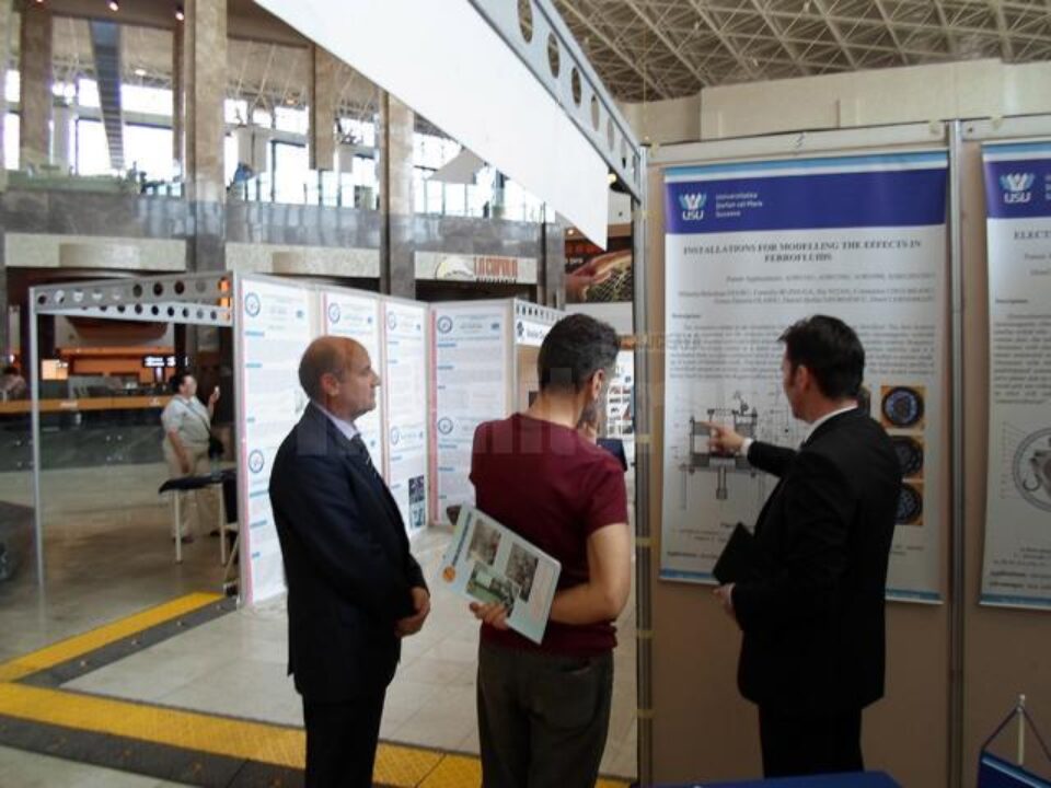 Cu un stand expozițional deosebit, Universitatea din Suceava a obținut 14 medalii