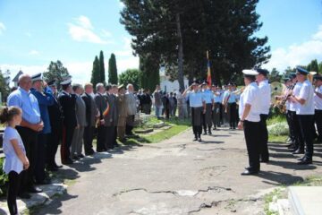 Ceremonialul militar închinat eroilor neamului românesc