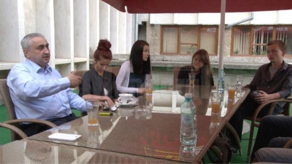 Studenții au făcut schimb de idei cu rectorul, au purtat discuții agreabile pe teme variate