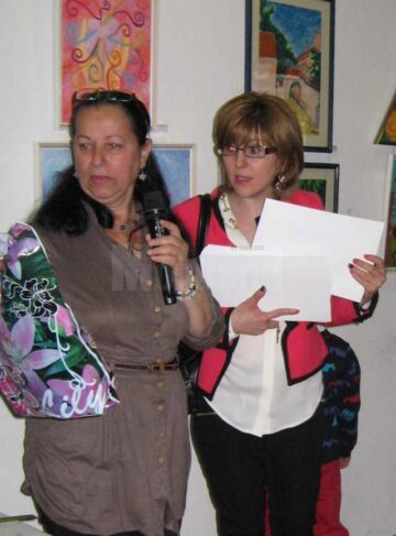„Micii Picasso” au întâmpinat 1 Iunie printr-o expoziție etalată la City Gallery