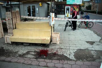 Bărbatul a fost înjunghiat pe stradă, la intrare în cartierul Obcini