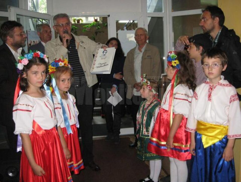 Concurs de creație, interpretare muzicală și șah cu genericul „Nici un copil în lacrimi” Concurs de creație, interpretare muzicală și șah cu genericul „Nici un copil în lacrimi”