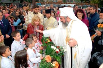 Bucuria binecuvântării, prezentă în iubirea dintre părinți și copii