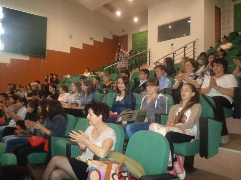 Elevii școlilor din Salcea, premiați în cadrul unui concurs național pe teme ecologice