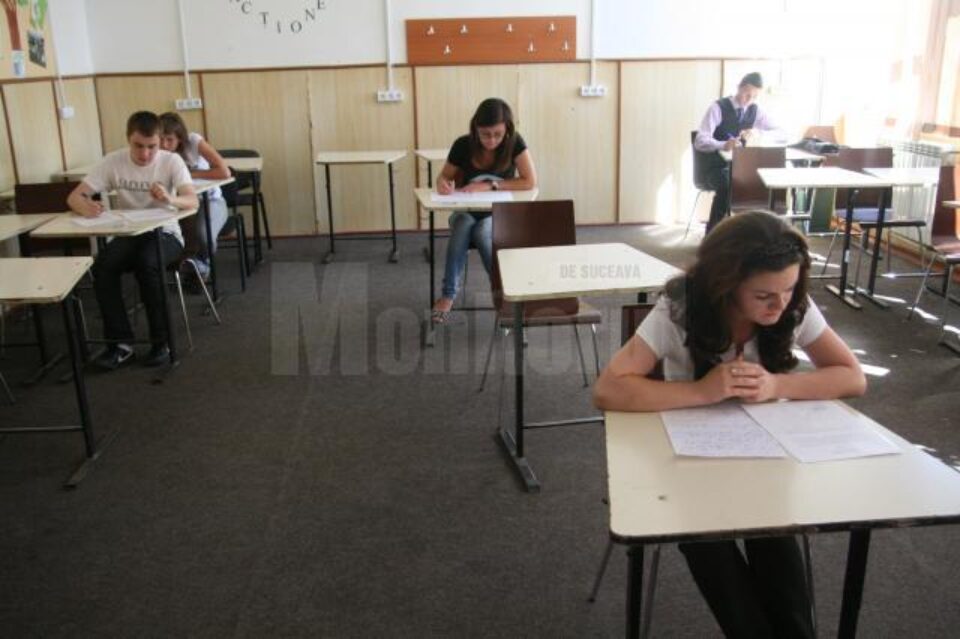 Aproape 6.000 de elevi s-au înscris pentru a susține examenul de bacalaureat