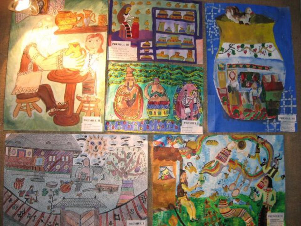 Parte din lucrările premiate la Expoziția-concurs „Vis de copil în casa bunicilor”