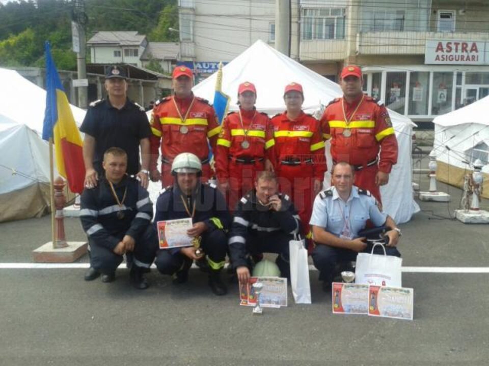 ISU Suceava, locul III la întrecerea zonală de descarcerare și acordare a primului ajutor