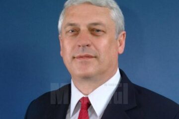 Șeful IȘJ Gheorghe Lazăr a fost avertizat public de președintele CJ