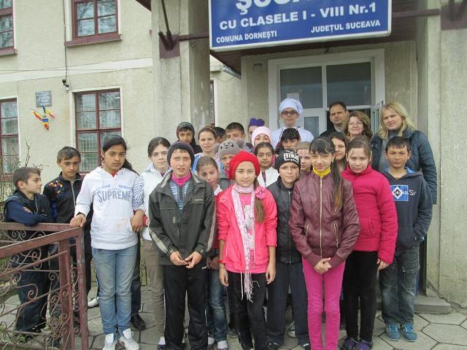 Proiect de prevenire a abandonului școlar în patru localități sucevene