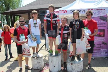 Peste 230 de iubitori ai ciclismului au luat startul la maratonul de la Dragomirna