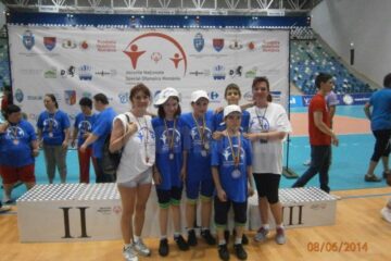 Medalii pentru elevi suceveni la Jocurile Naționale Special Olympics România