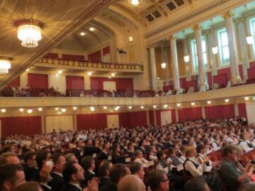 Corul de fete „Ciprian Porumbescu” a obținut medalia de aur la cel mai important concurs coral internațional de la Viena